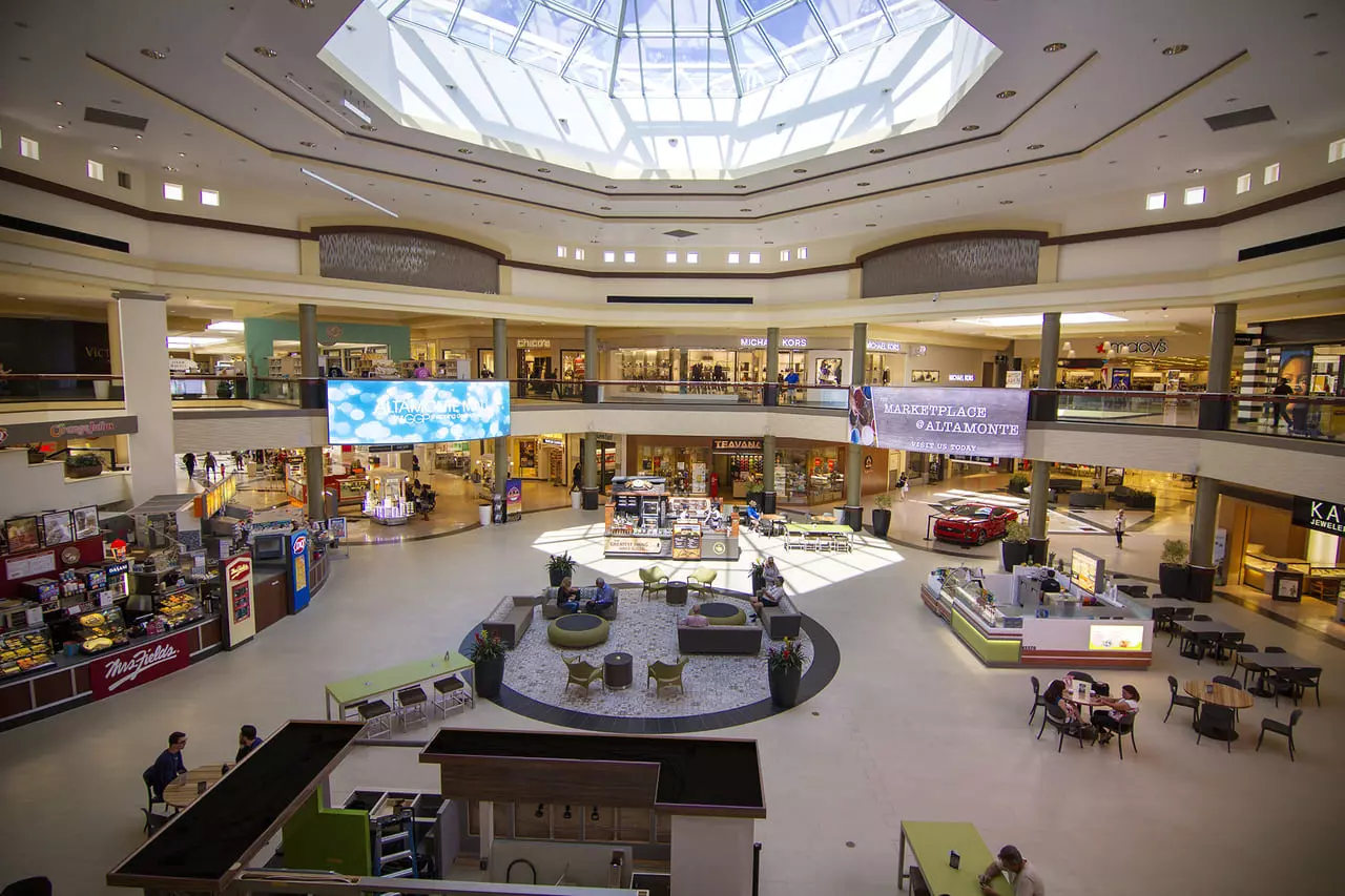 Tommy Bahama Store - The Mall at Millenia in Orlando Florida