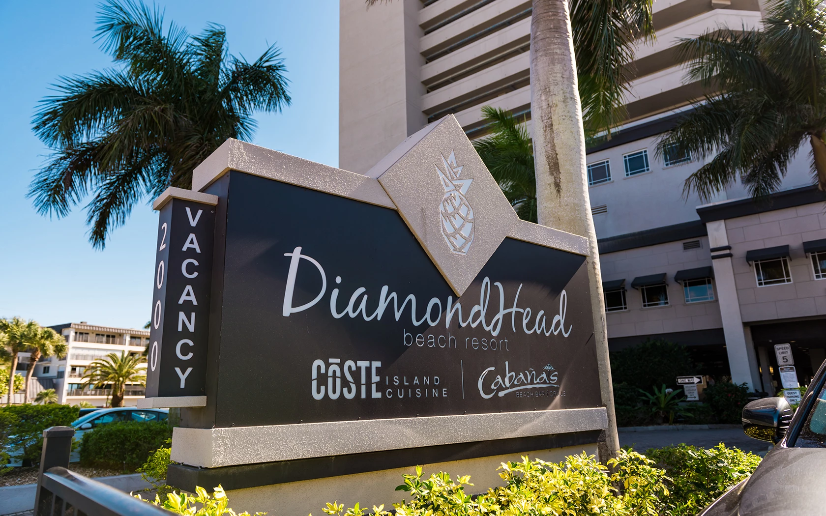 Diamond Head Beach Resort