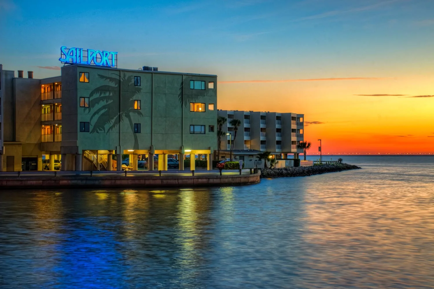 Sailport Resort Waterfront Suites